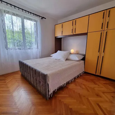 In 51455 Novi Vinodolski
