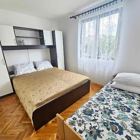 Appartement In 51455 Novi Vinodolski